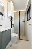 Square Rooms by Charming