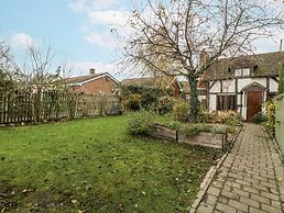 Magpie Cottage