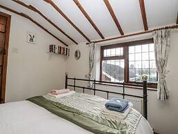 Magpie Cottage