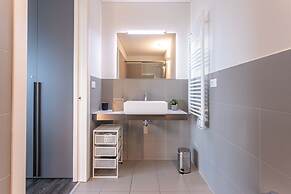Htm Hybrid Tower Mestre by Halldis