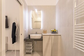 Htm Hybrid Tower Mestre by Halldis