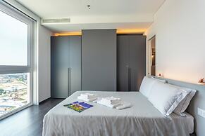 Htm Hybrid Tower Mestre by Halldis