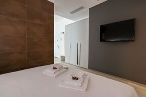 Htm Hybrid Tower Mestre by Halldis