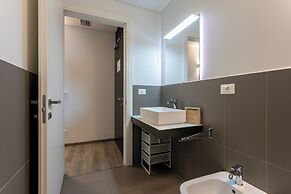 Htm Hybrid Tower Mestre by Halldis
