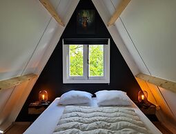 Stylish Chalet Haven Near Durbuy