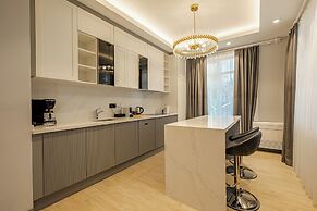 Get Royal Suits Spa