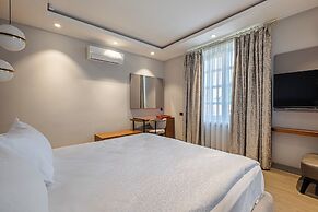 Get Royal Suits Spa