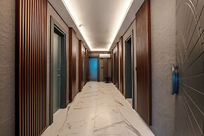 Get Royal Suits Spa