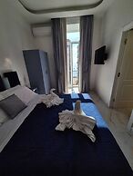 Arco Boutique Rooms