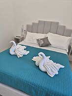 Arco Boutique Rooms