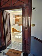 Arco Boutique Rooms