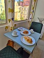 Arco Boutique Rooms