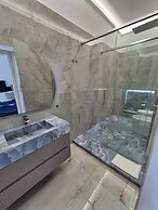 Arco Boutique Rooms