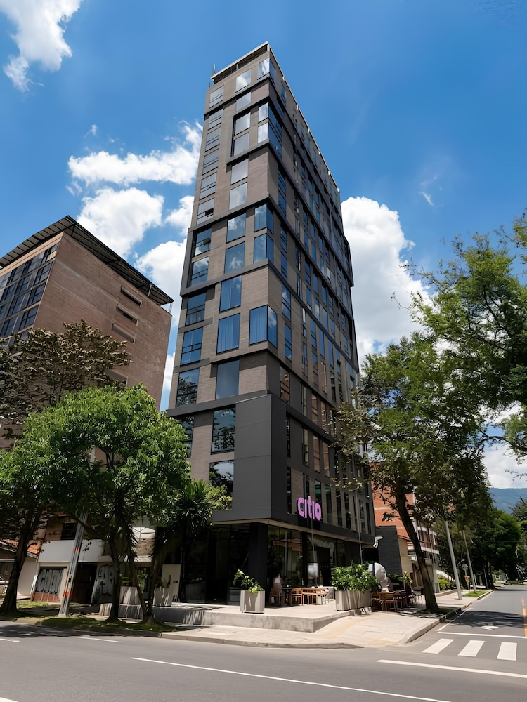 CITIO Hotel - Laureles