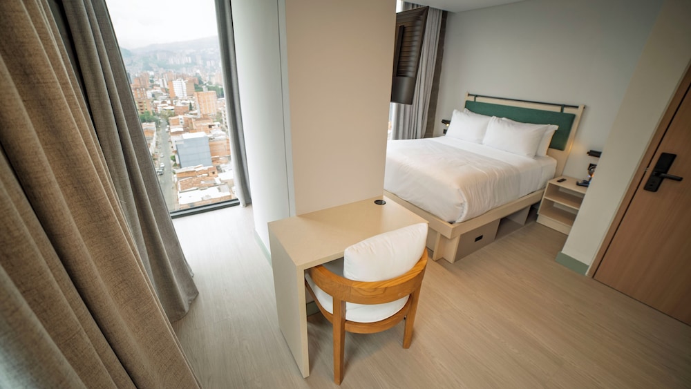 CITIO Hotel - Laureles