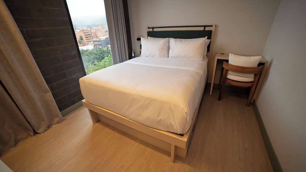 CITIO Hotel - Laureles