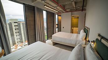 CITIO Hotel - Laureles