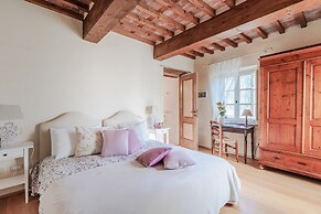 Villa Near Lucca With Tuscan Charm