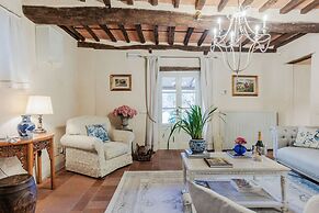 Villa Near Lucca With Tuscan Charm
