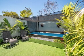 Alberca & Jacuzzi. Casa familiar Teques