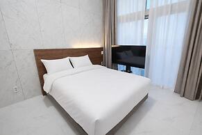Magnum Nampo Hotel