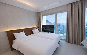 Magnum Nampo Hotel