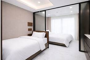 Magnum Nampo Hotel