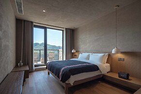 LOSTVILLA Hohhot Yellow River Canyon