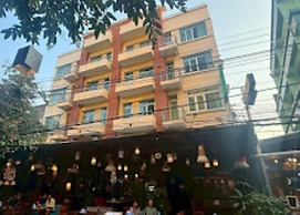 Taradii Boutique