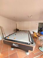 Chillin' House