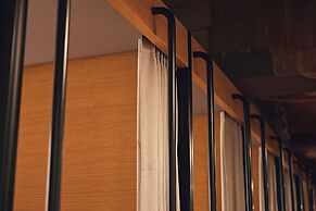 Shijo Guesthouse HIVE - Hostel