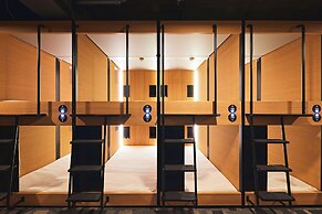 Shijo Guesthouse HIVE - Hostel