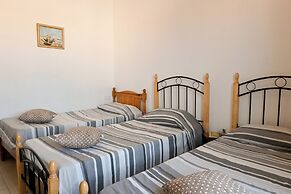 Il-qastna Holiday House-zejtun