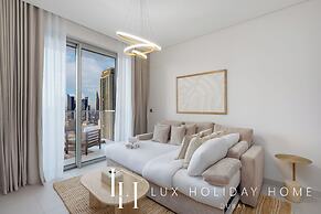 LUX The Vida Burj Khalifa View Suite