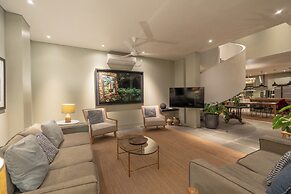 Villa Ixora by Alfred in Bali