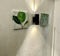 Circuit Suites