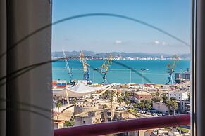 Marina Jacuzzi Suites 2 by  PS