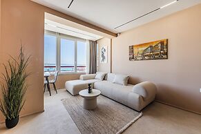 Marina Jacuzzi Suites 2 by  PS
