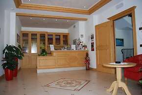 Hotel Garnì Arnica