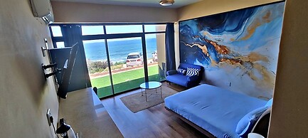 WAVES ocean front King Shaka Airport