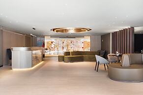 Modern Eilat Escape by Sea N' Rent