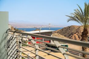 Modern Eilat Escape by Sea N' Rent