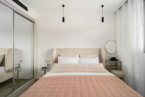 Modern Eilat Escape by Sea N' Rent