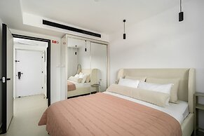 Modern Eilat Escape by Sea N' Rent