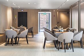 Modern Eilat Escape by Sea N' Rent