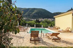 Elite Villa Ena in Ano Korakiana