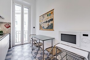 Elegant 3-Bedroom Apt in Piazza Mazzini