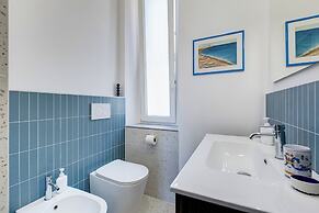 Elegant 3-Bedroom Apt in Piazza Mazzini