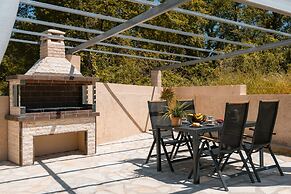 Elite Villa Dio in Ano Korakiana