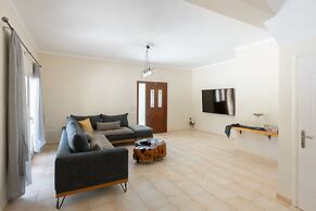Elite Villa Dio in Ano Korakiana
